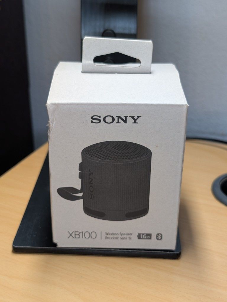 Sony XB100 Bluetooth Speaker 