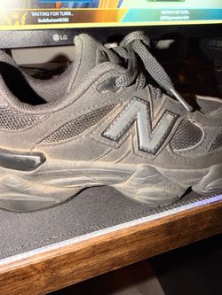 New balance shoes