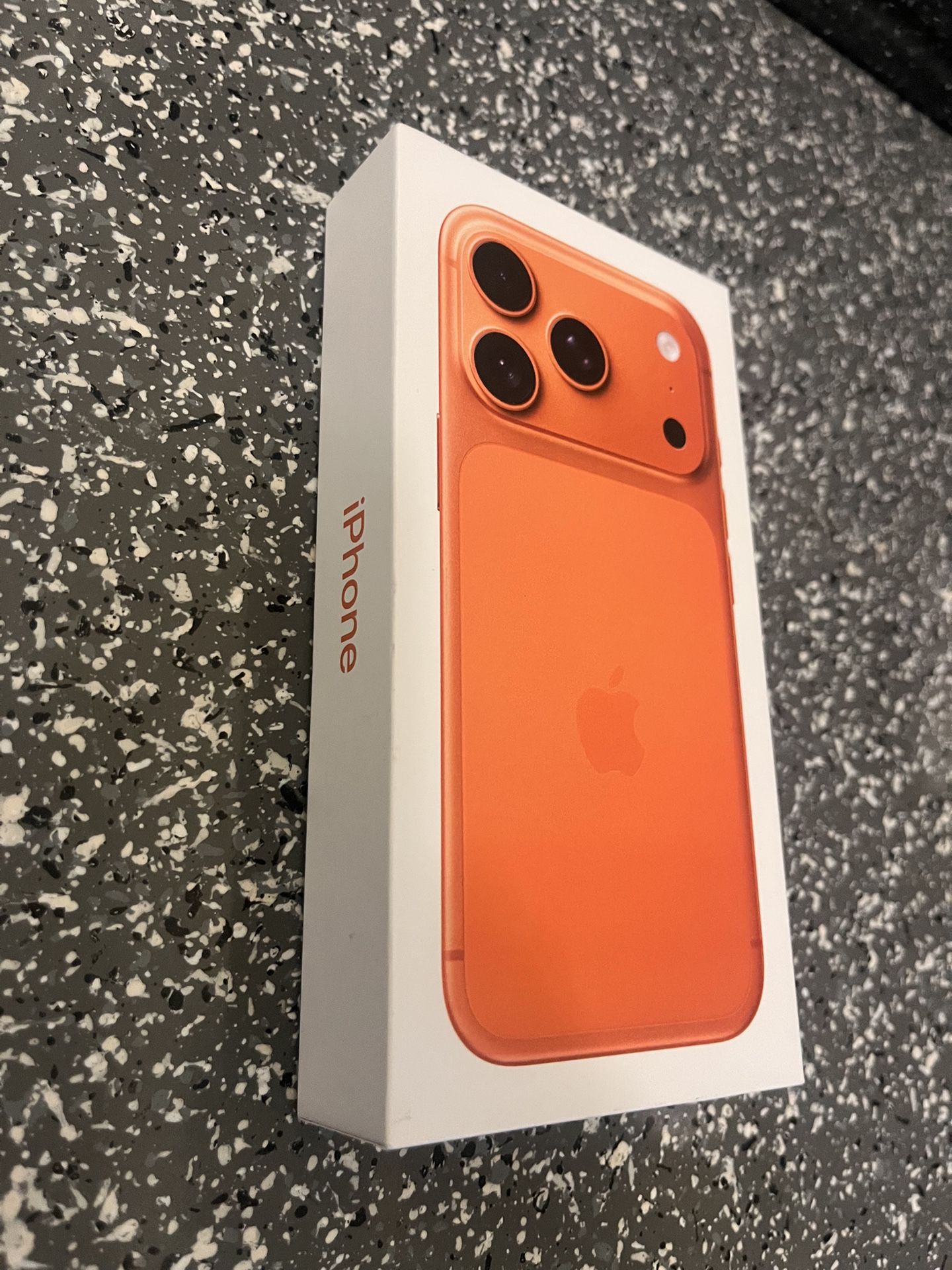 iPhone 17 Pro brand new!! Verizon!