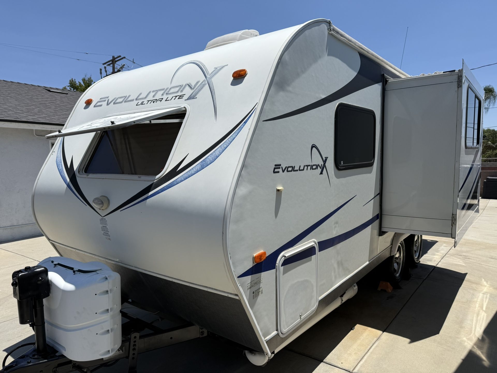 2012 Eclipse Evolution Ultra Lite W/ Slide Out