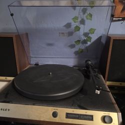 Record Player 