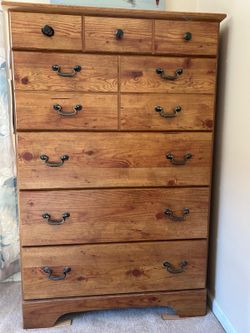 Five drawers chest dresser