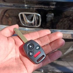 Car Keys / Fobs / Llaves De Carro 
