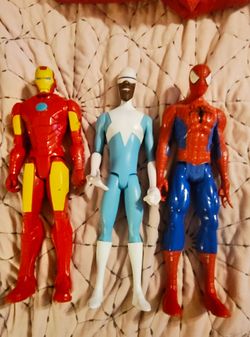 Set of 3 Marvel & Disney Action Figures - Iron Man, Frozone, Spider-Man
