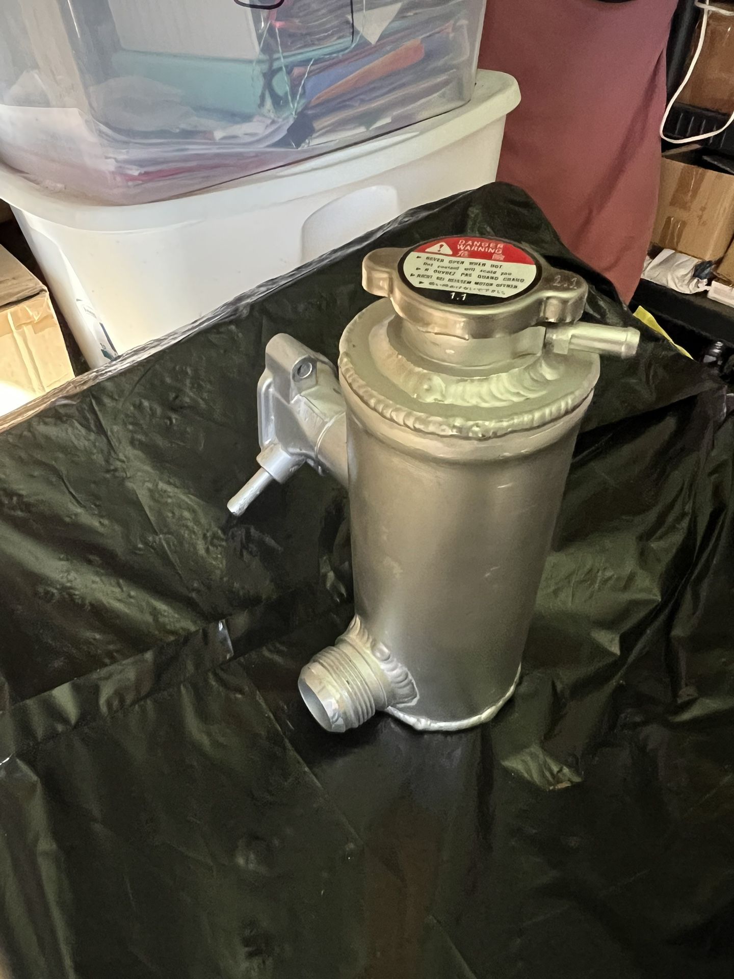 B18 B20 Custom Made Swirl Pot