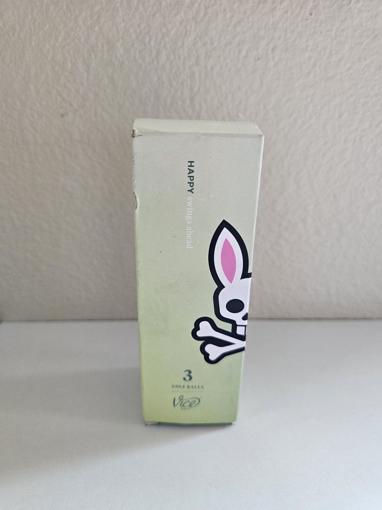 Golf Balls Psycho Bunny