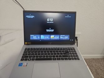 Acer aspire laptop 15.6in w charger