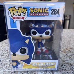 Sonic With Emerald 284 Funko Pop 