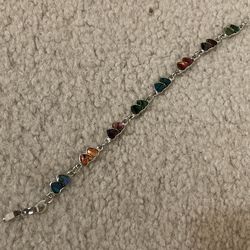 New Heart-shaped bracelets with stones of various colors