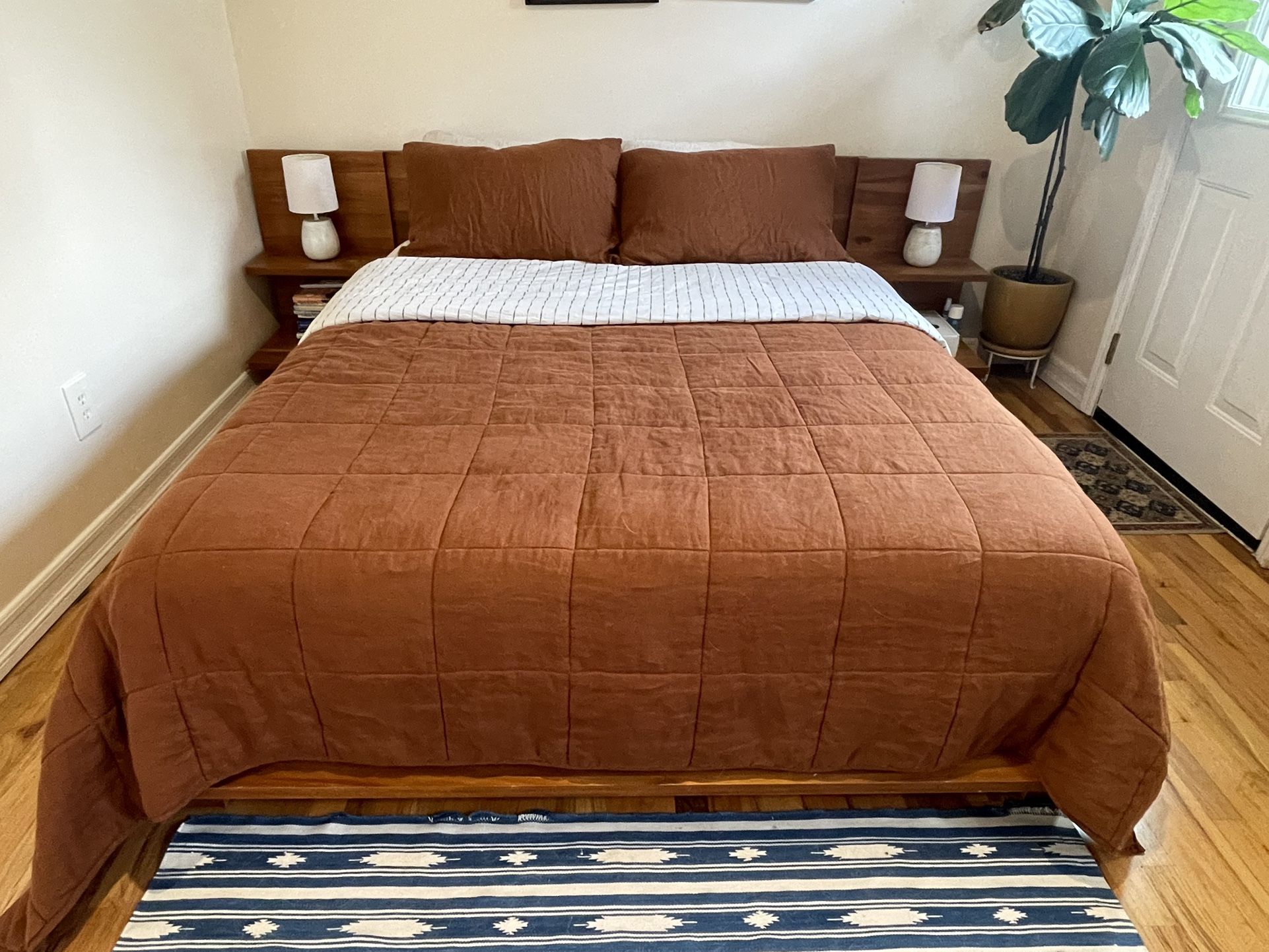 CB2 ANDES ACACIA WOOD PLATFORM QUEEN BED WITH NIGHTSTANDS