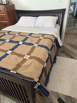 queen bed