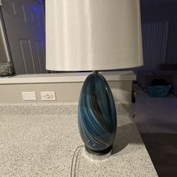 MARBLE BLUE LAMP