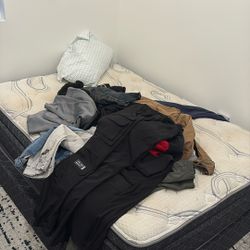 Full Size Bed 