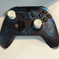 Collectible Xbox Controller - RARE! 