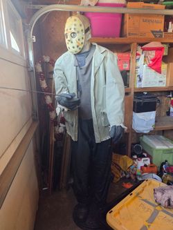 Halloween animatronics