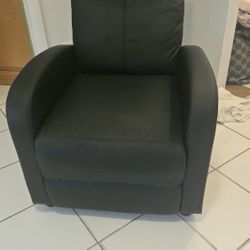 Reclyning Chair