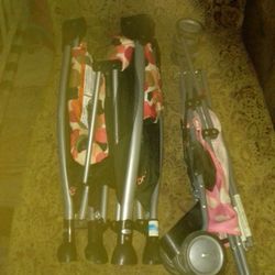 Pack N Play / Stroller