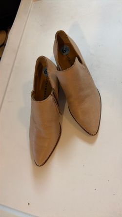 Lucky Brand shoes