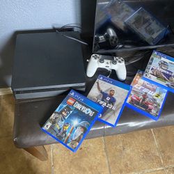 PS4