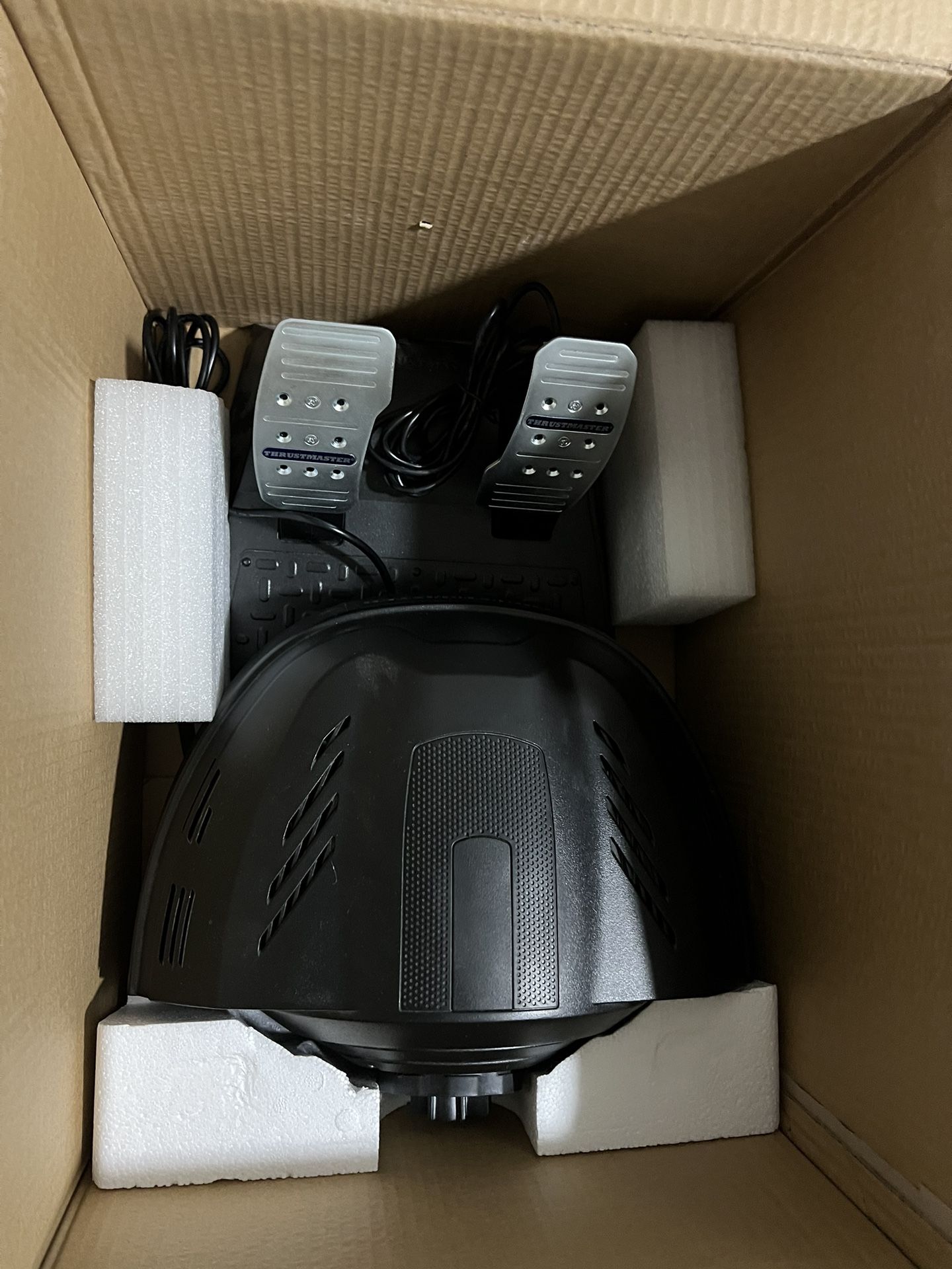 Thrustmaster T300 RS Electronics & Media