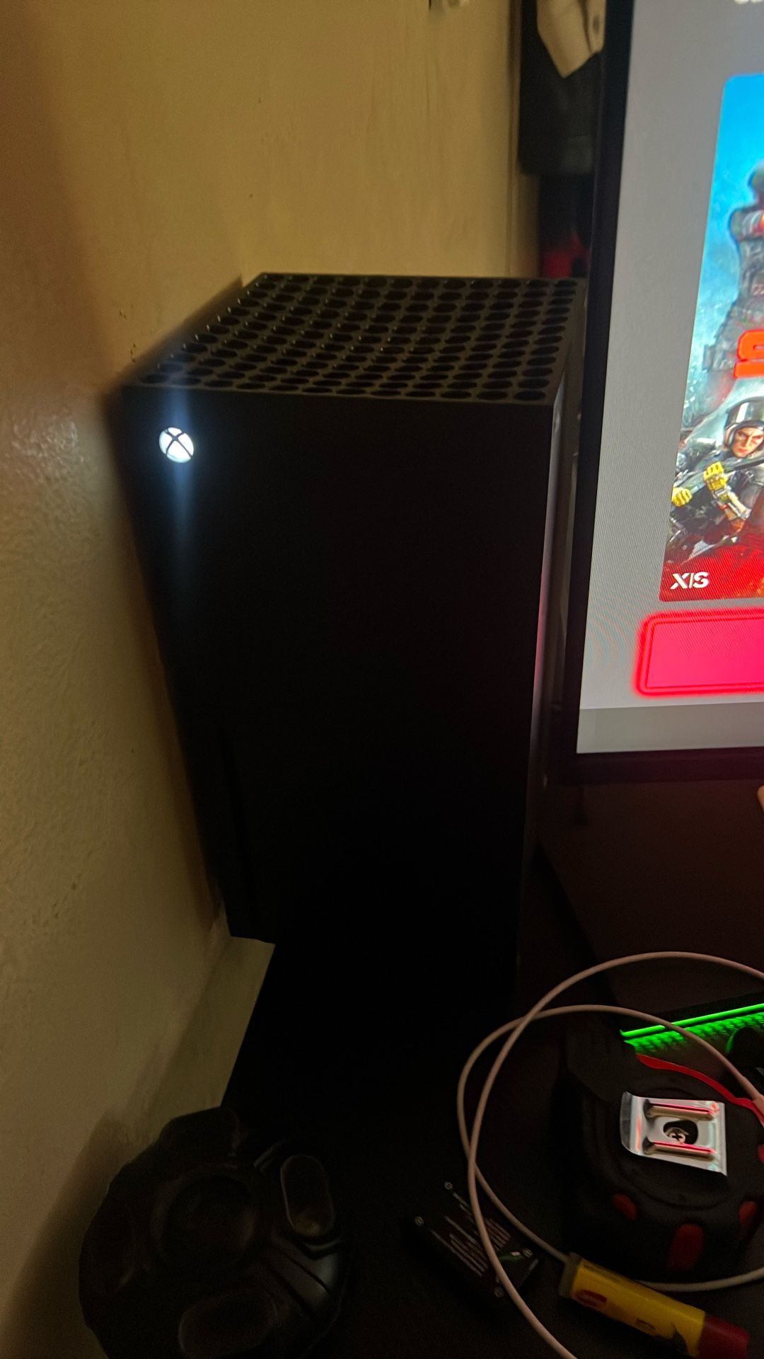 Xbox Series X Controller Included