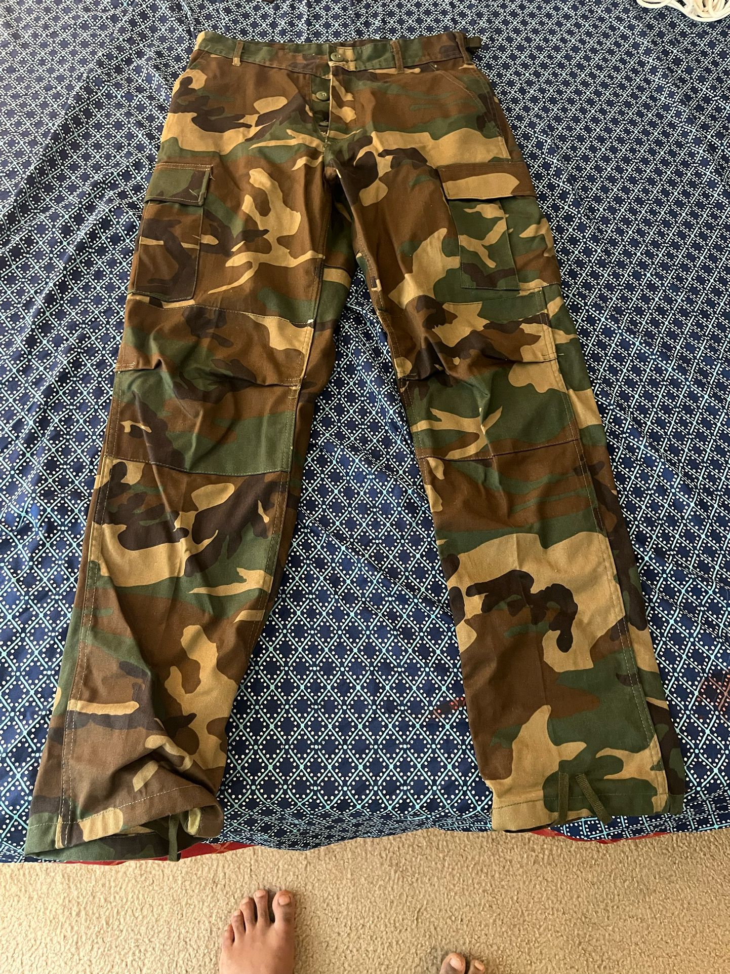 LONG CAMOUFLAGE CARGO PANTS