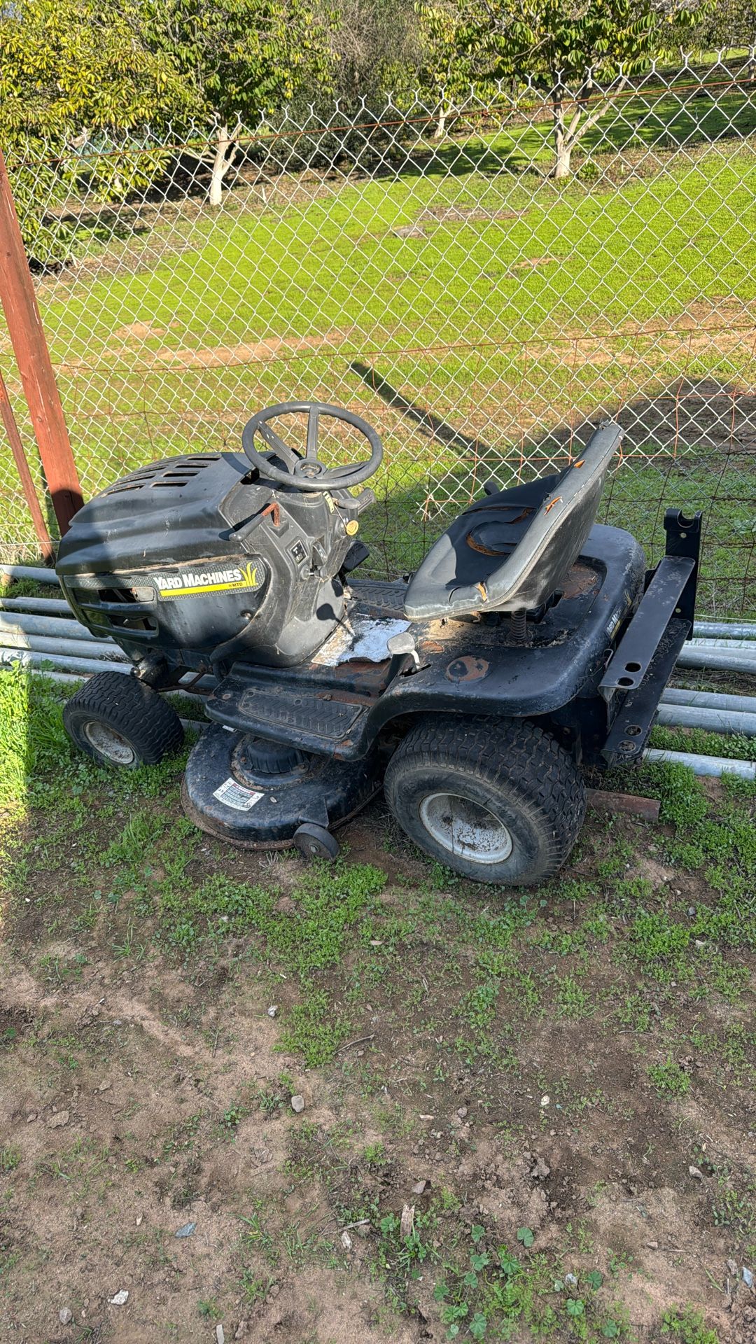 Riding Lawn Mower - Yard Machine By MTD