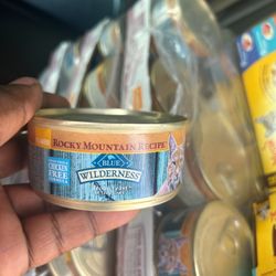 Meow Mix / Blue Wilderness Cat Food