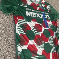 Mexico FIFA World Cup 2026 Jersey (Size Large) – New w/ Tags