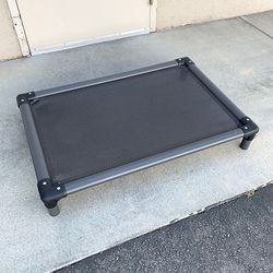 (Brand New) $60 Large Size, 40” Heavy Duty Elevated Dog Bed Raised Pet Bed Cot 40x27x6”