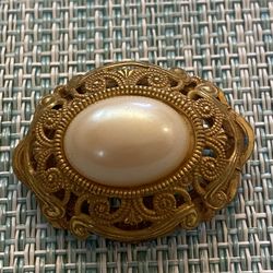 Vintage Miriam Haskell Brooch