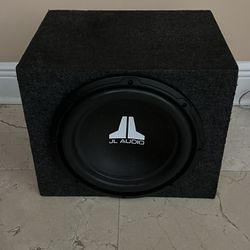 JL Audio 12” Sub In Sealed Box