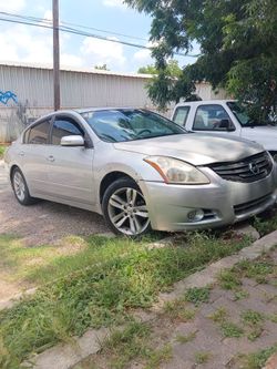 Vendo mi carro