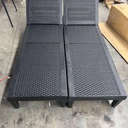 Black Resin Outdoor Chaise Lounge Set of 2 Waterproof Plastic