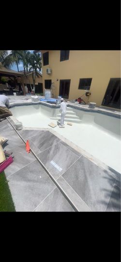 Selling Pool surface / diamond bright