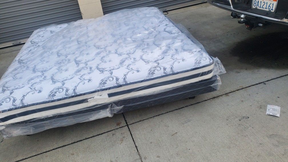 King Mattress With Spring Brand New