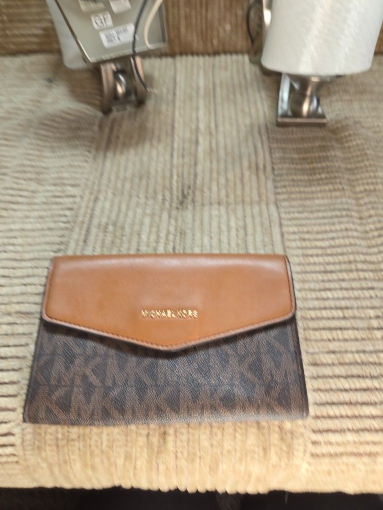 michaels kors wallet
