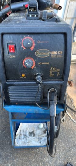 Eastwood MiG 175 220 volt 30 amp welder