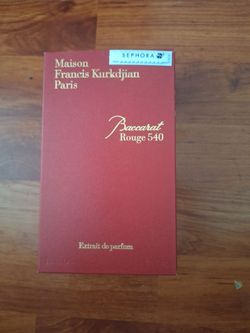 BACCARAT ROUGE 450.  2.4