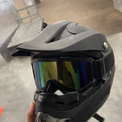 Helmets And Kneepads Combo