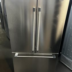 NEW OPEN BOX BEKO COUNTER DEPTH FRENCH STYLE 