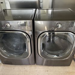LG WASHER AND DRYER 