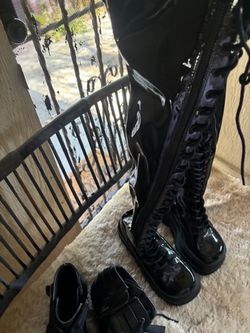 Thigh high demonias size 6 from dolls kill