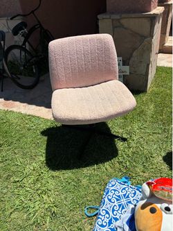Desk / Vanity Chair