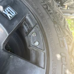 KMC XD Rims And Tires