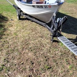 Smoker Craft Boat