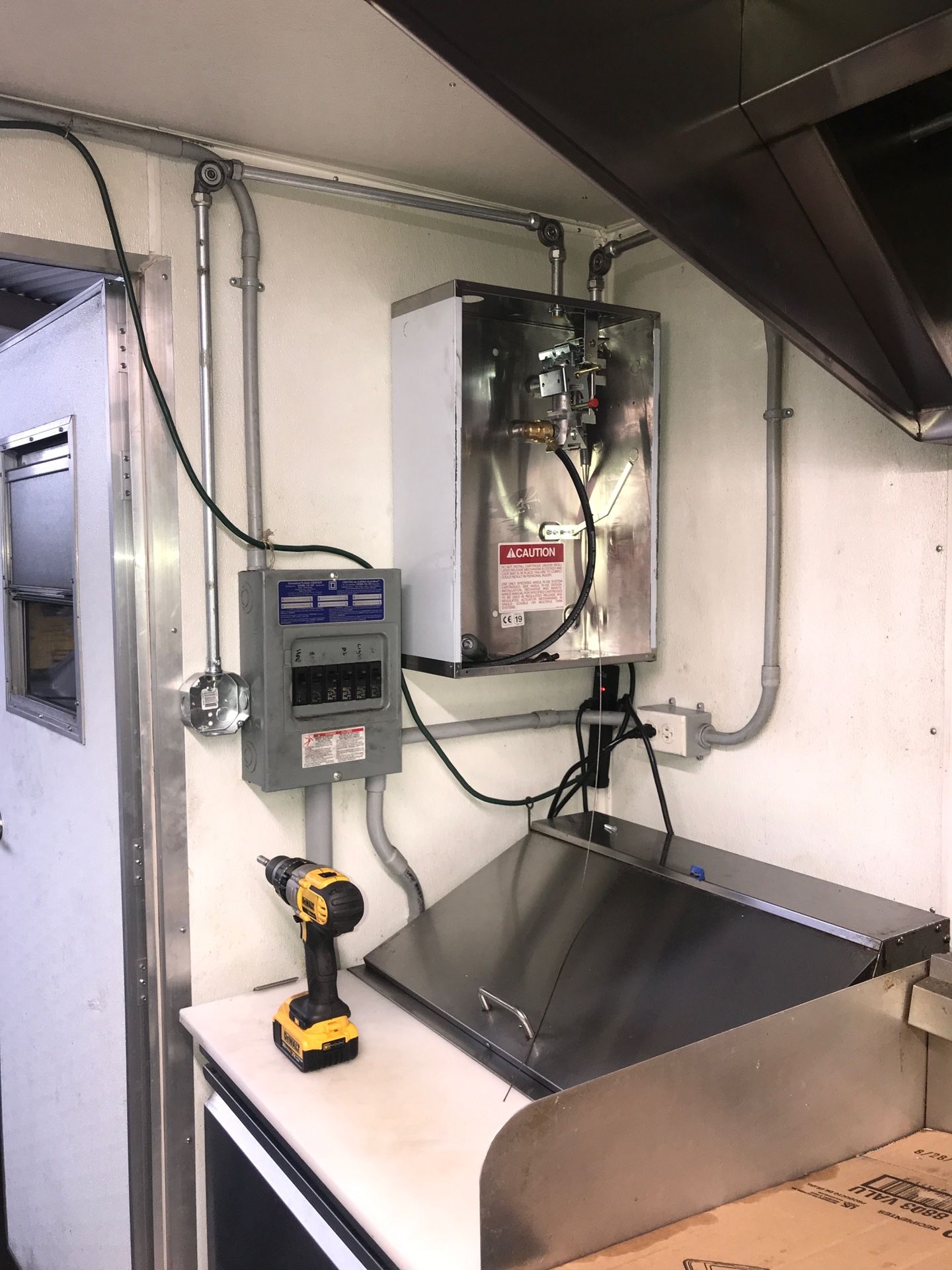 FOOD TRUCK ANSUL SYSTEM