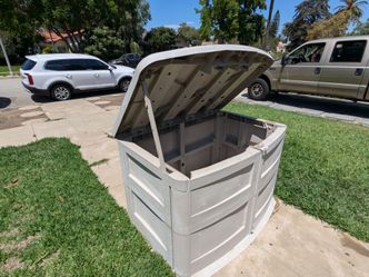 Suncast utility shed
