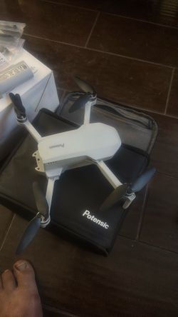 Potensic  atom se drone