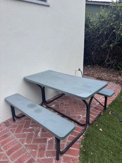 Green Picnic Table
